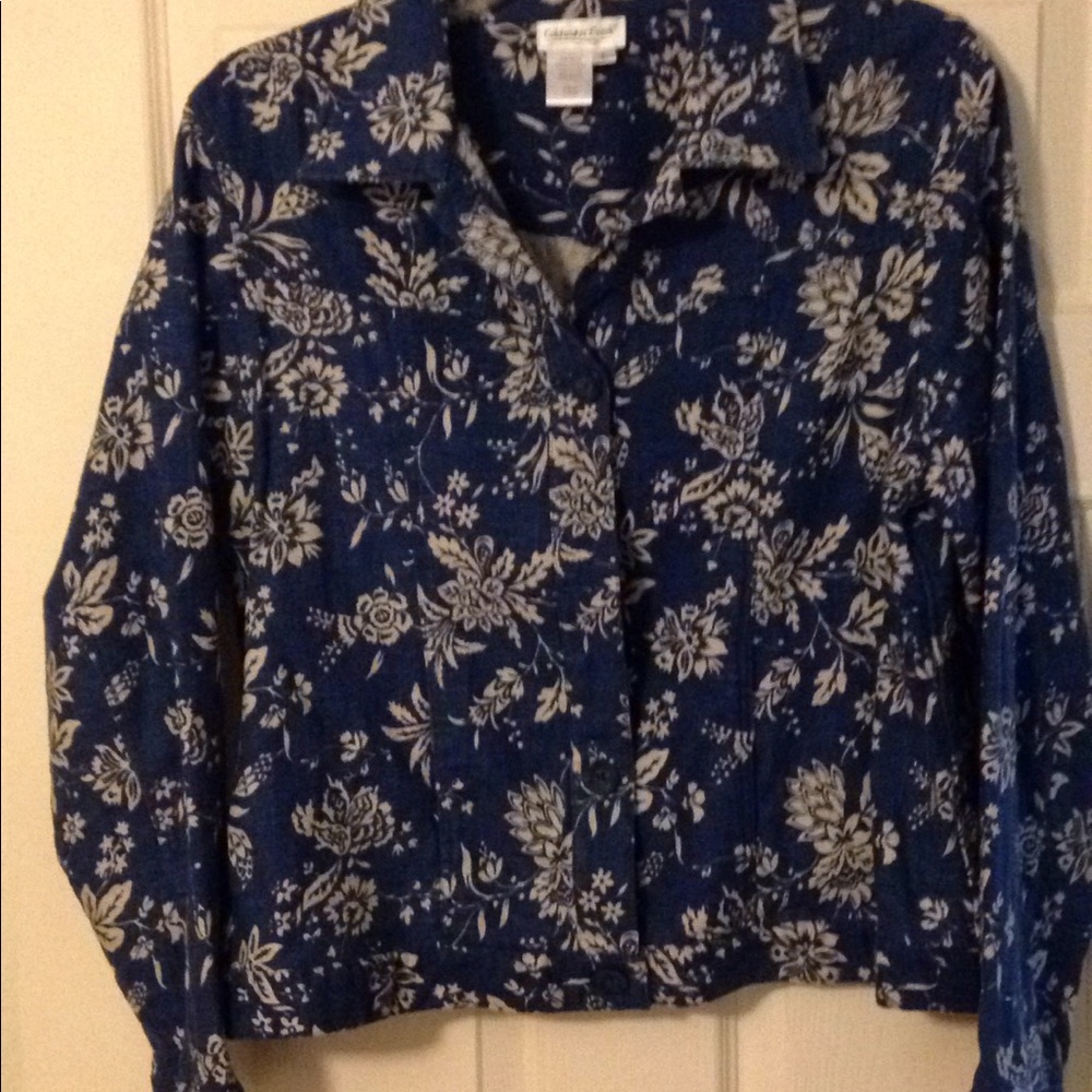 Light weight jacket blue with white flowers
